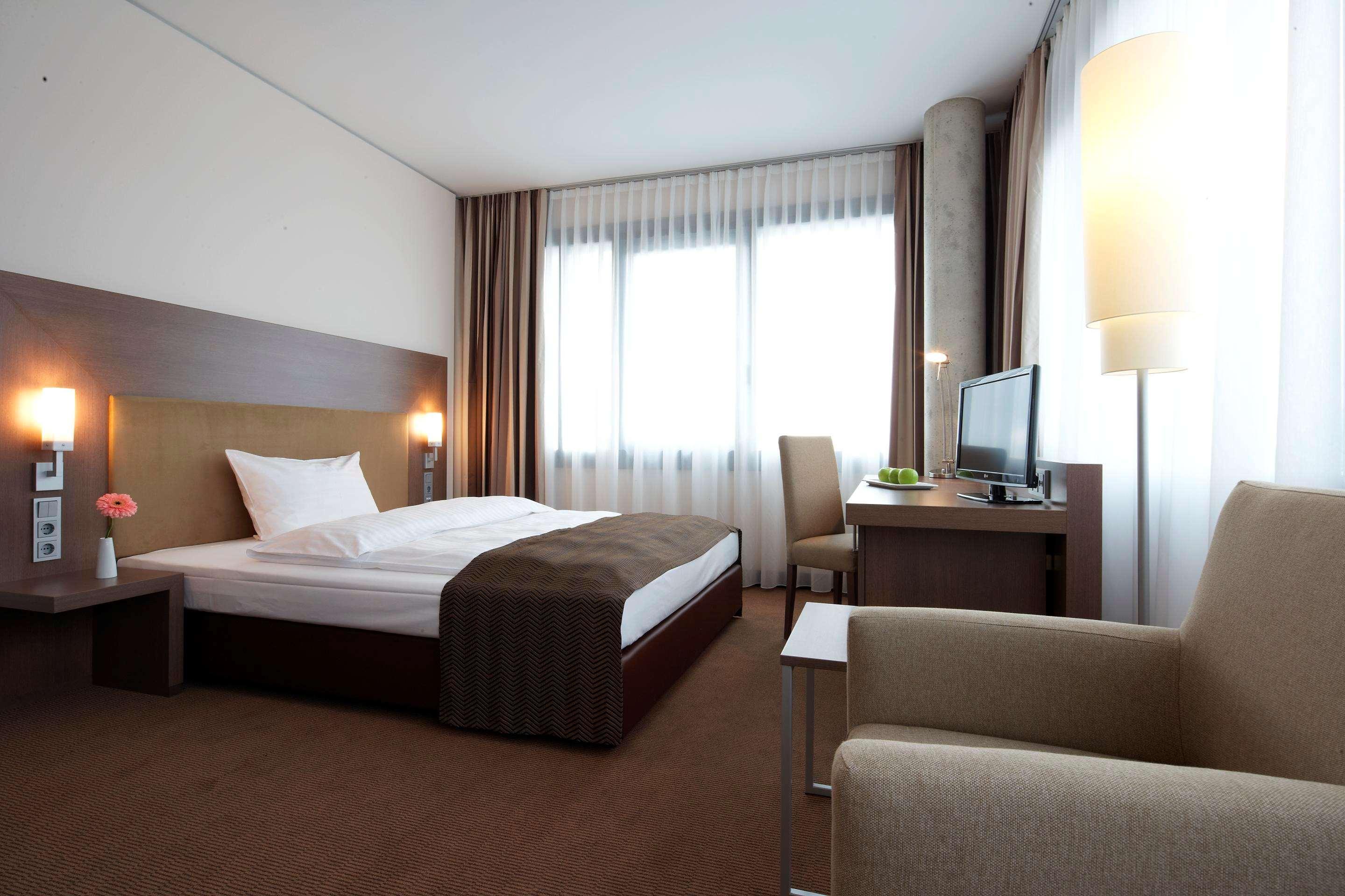 Intercityhotel Маннгейм Екстер'єр фото